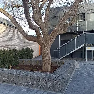 Xzllenz Traum Studio-apartment, Frei-parken, U-bahn, Kueche Nürnberg